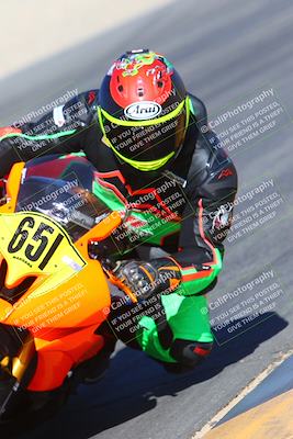 media/Jan-13-2024-SoCal Trackdays (Sat) [[9c032fe5aa]]/Turn 6 Inside (1145am)/